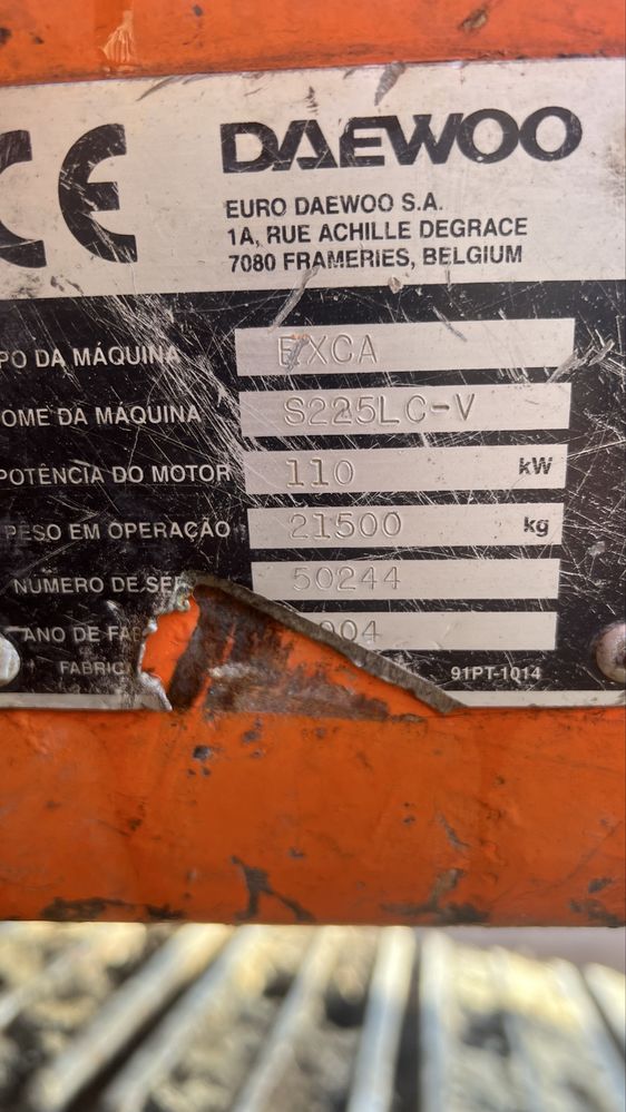 Giratória DAEWOO S225LC-V