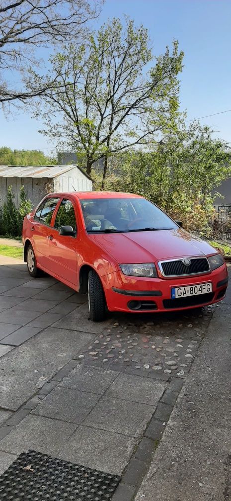 Skoda Fabia sedan 1.4 MPI 16V benzyna