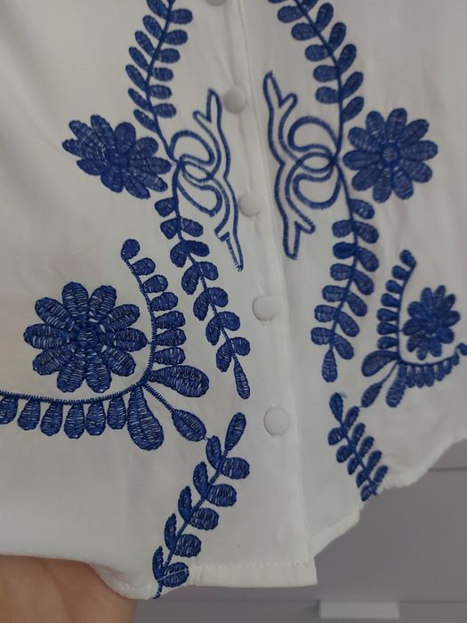 Вишиванка для дівчинки