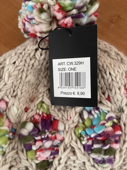 Шапка дівчача жіноча нова