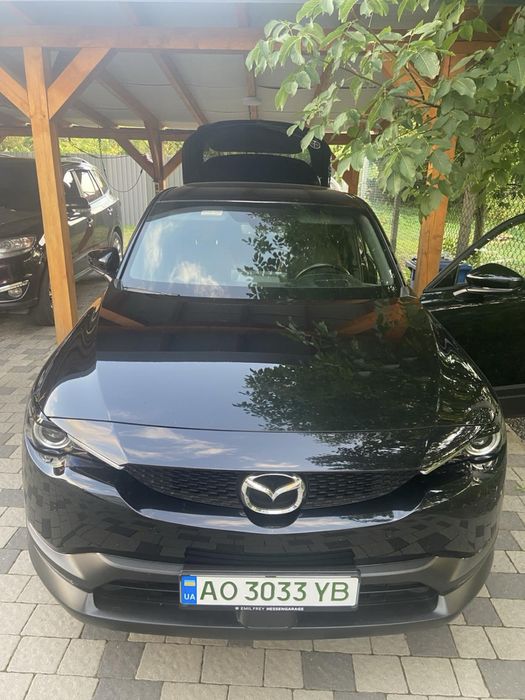 Мазда МХ30 - 2021 рік