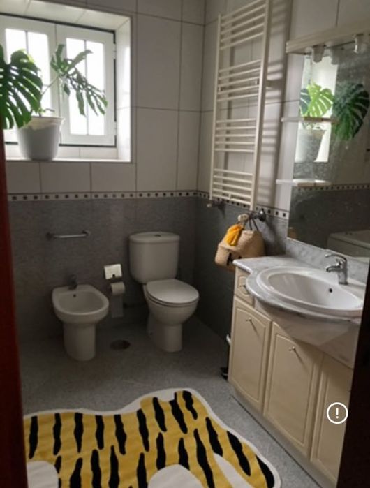 Arrendo vivenda 5 mim a pé Hospital Viana