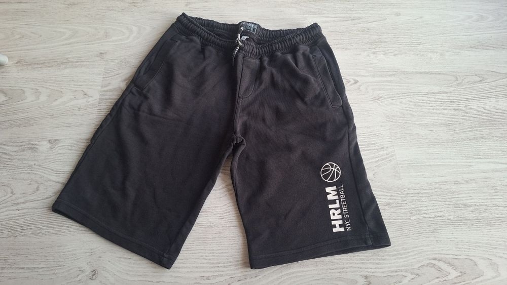 Calções desportivos pretos