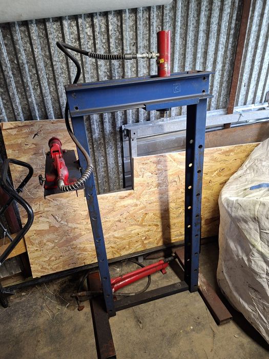 Prasa hydrauliczna warsztatowa 10 ton