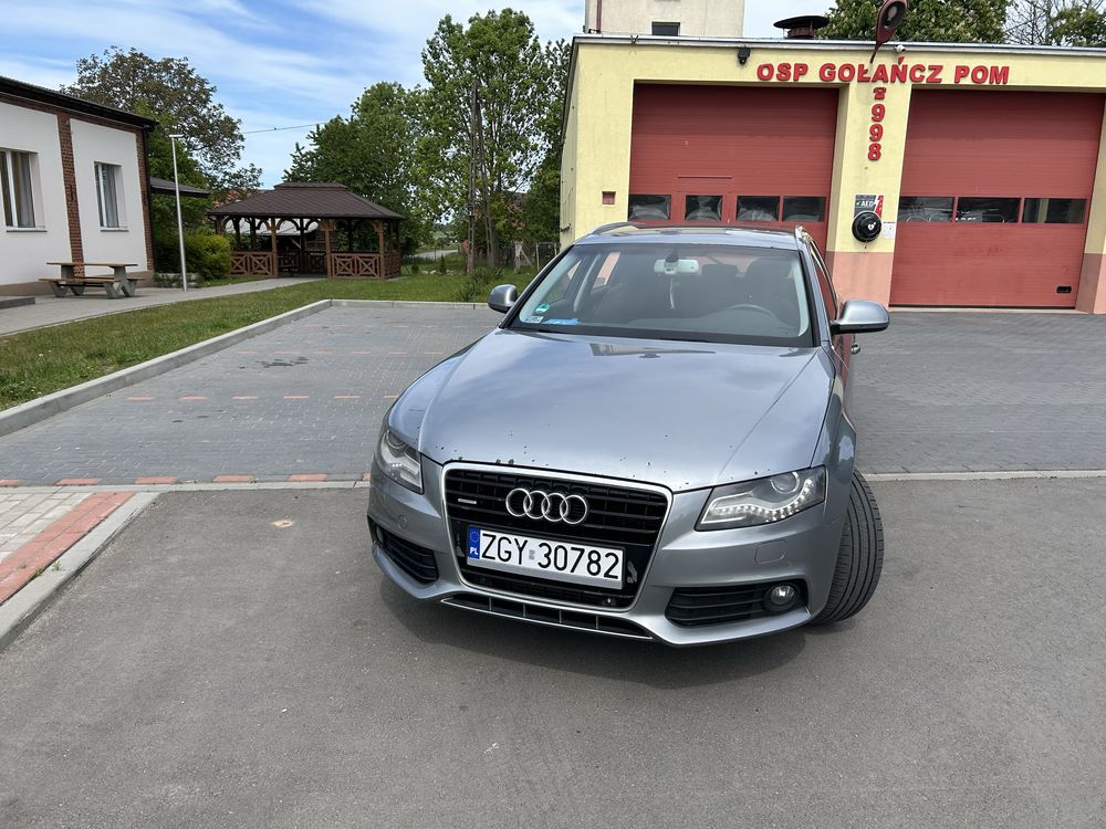Sprzedam Audi A4b8 3.0 tdi 240 km