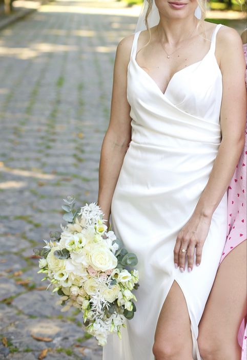 Весільна сукня розмір S/вечірня сукня