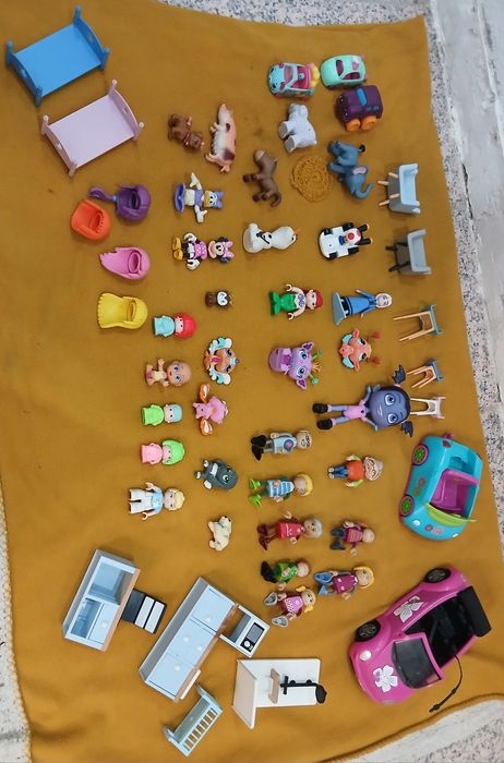 Lote vários Bonecos