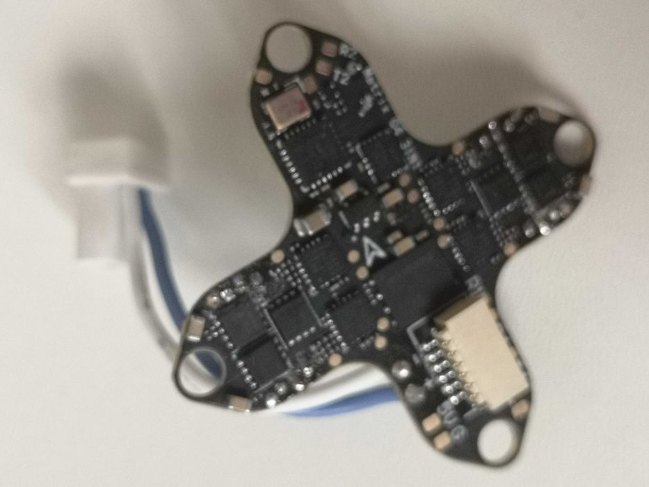 BETAFPV bez szczotkowy kontroler lotu