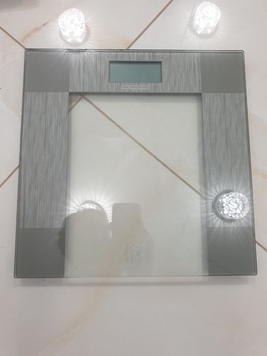 Ваги персональні/електронні/підлогові/напольні