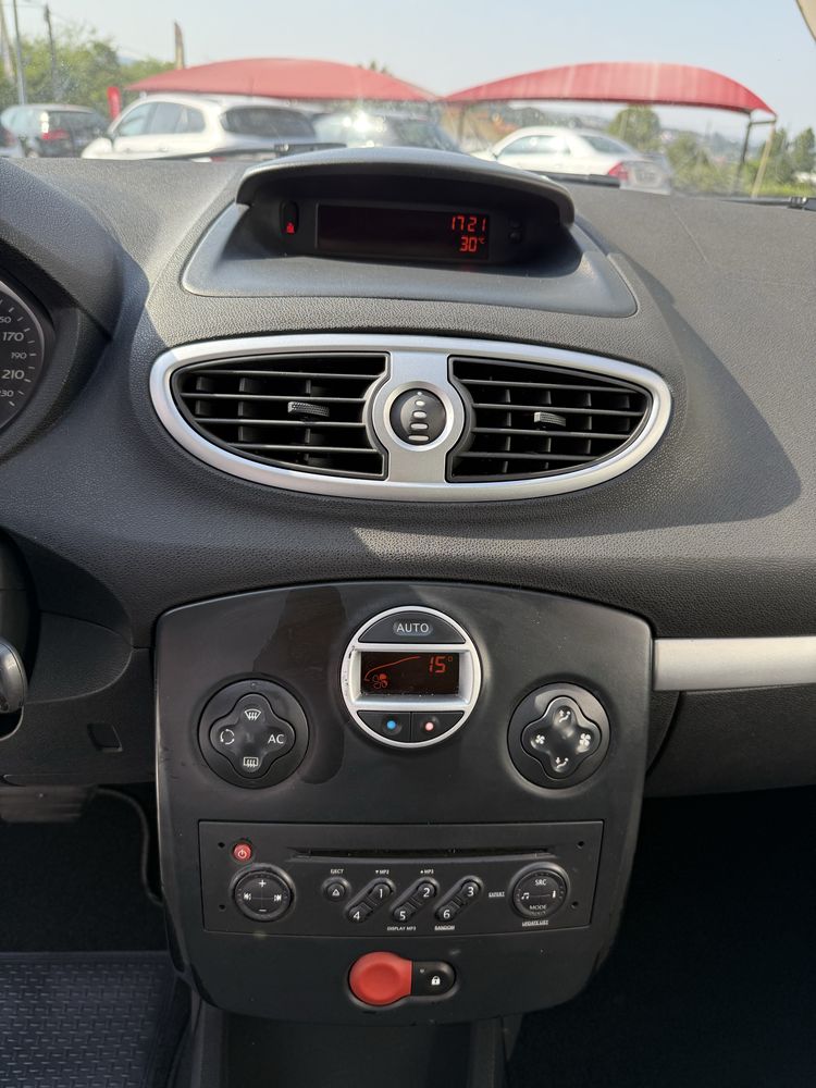 Renault Clio 3 - Automatico 1.5 Dci
