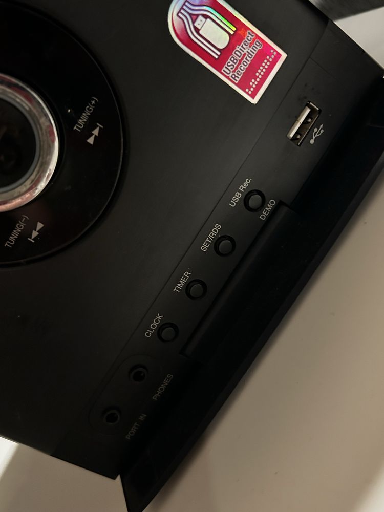 Aparelhagem LG com leitor de CD’s