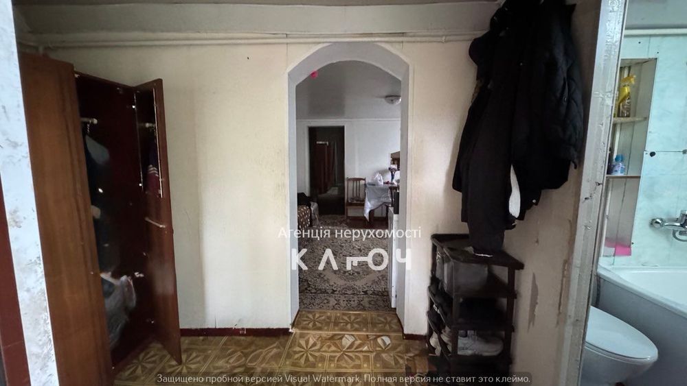 Продаж частини будинку з окремим двором в р-ні Критого ринку!