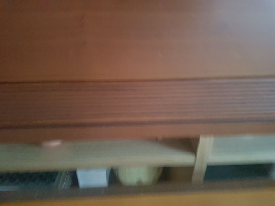 Cama de madeira maciça