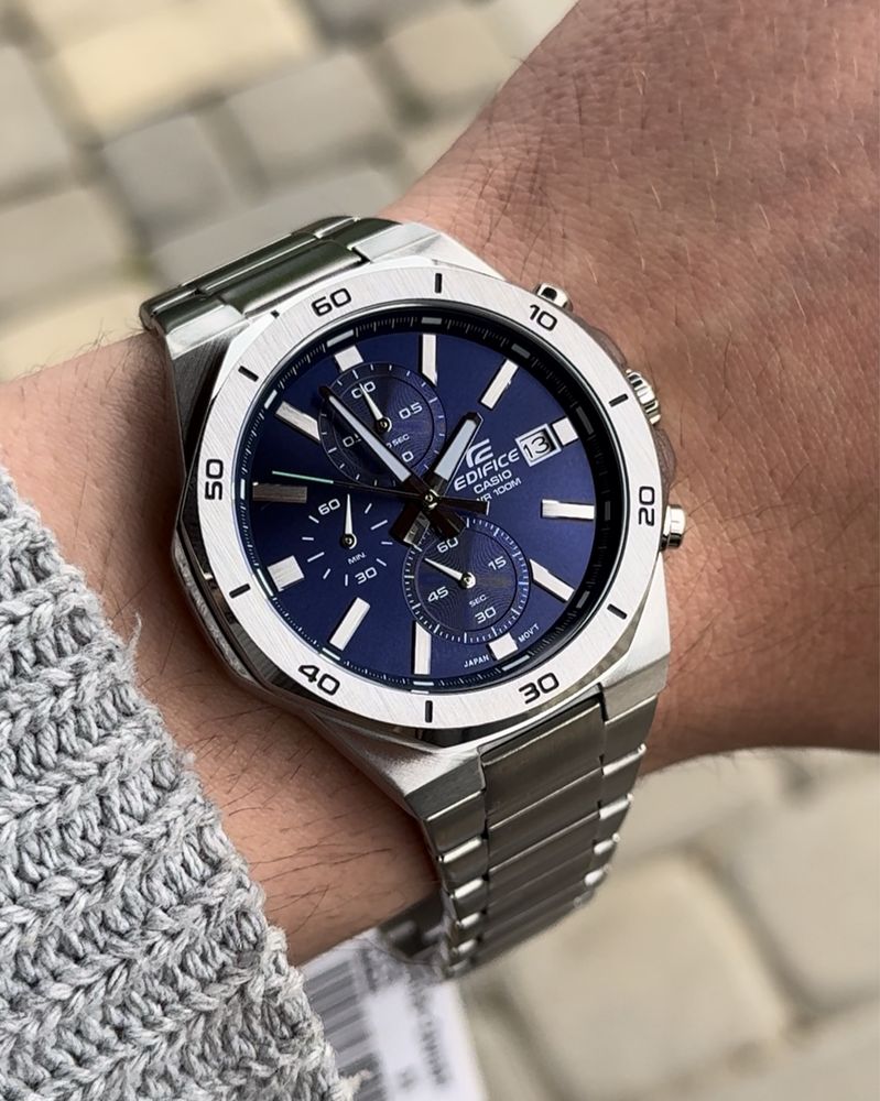 Оригінальний годинник Casio Edifice EFV-640D-2A Касио Часы Оригинал