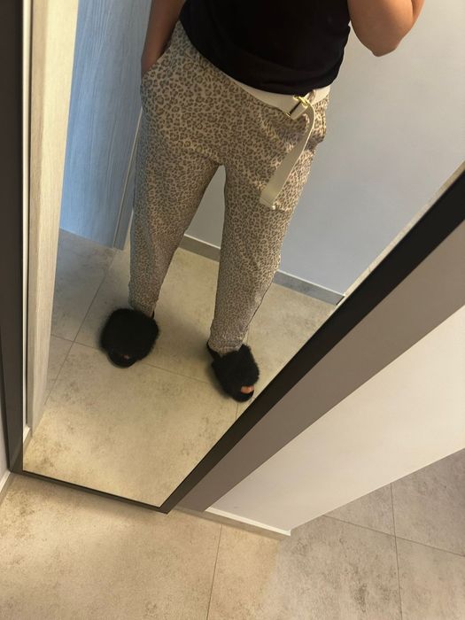 Jeansy panterka z paskiem