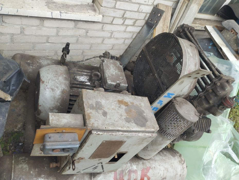 Компресор повітряний ПКС 1.75 380 в ЕКПУ