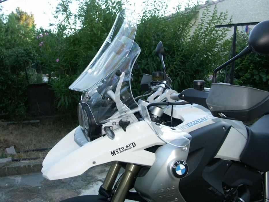 AF330 BMW R 1200 GS (04>12) GIVI szyba reg. AIRFLOW R1200GS , 330DT