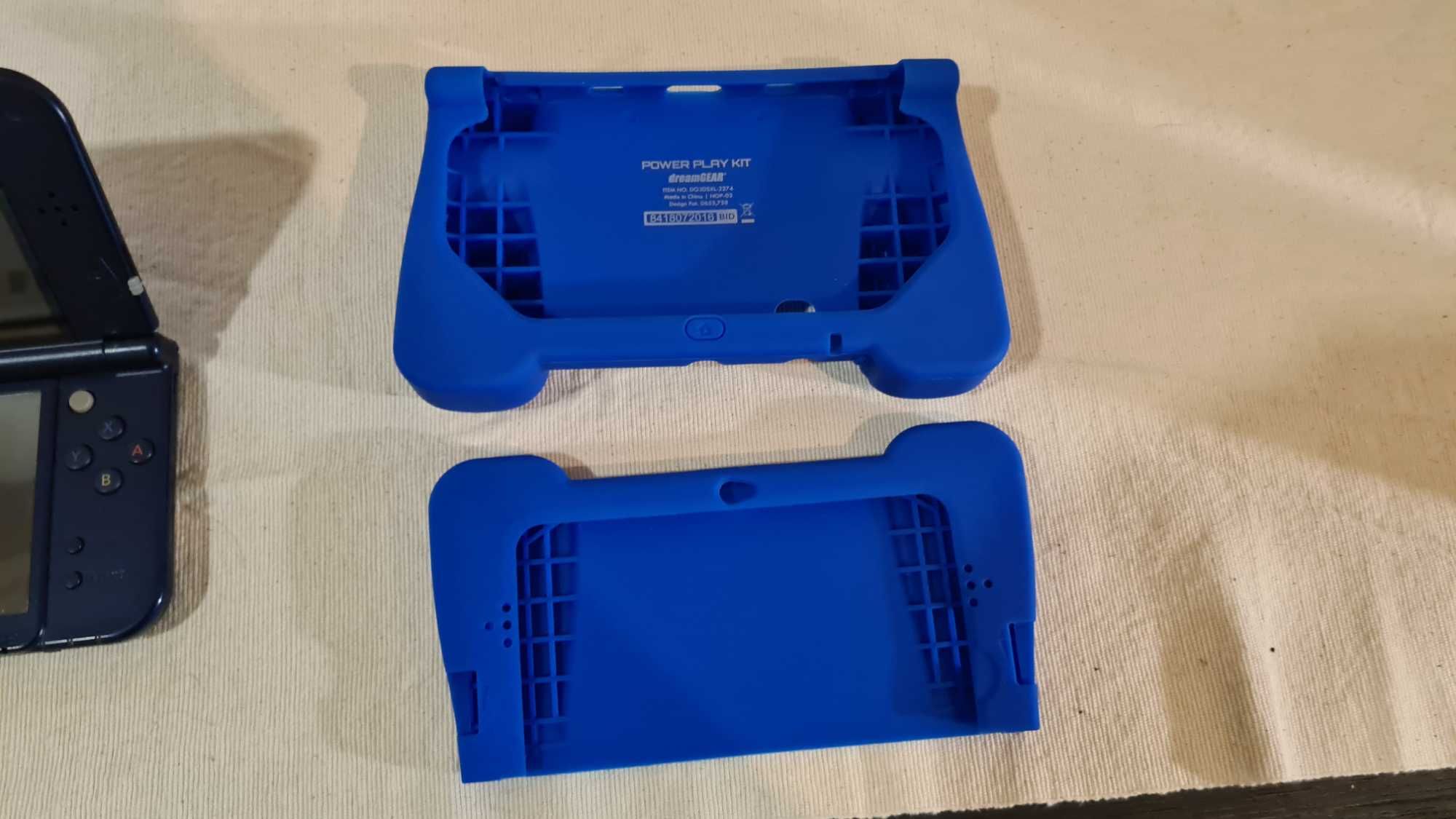New Nintendo 3ds XL + Mario Bros 2 + Capa Americana