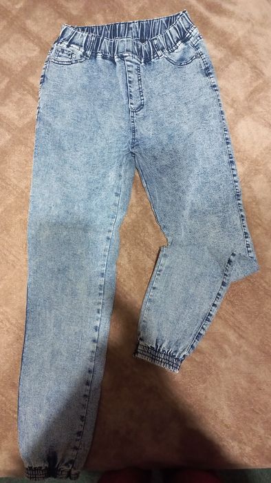 Стильні джогери жіночі