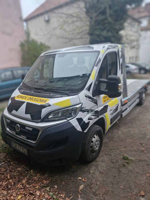 Pomoc drogowa, holowanie,  transport samochodów