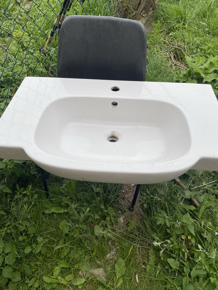 Zlew łazienkowy nowy
