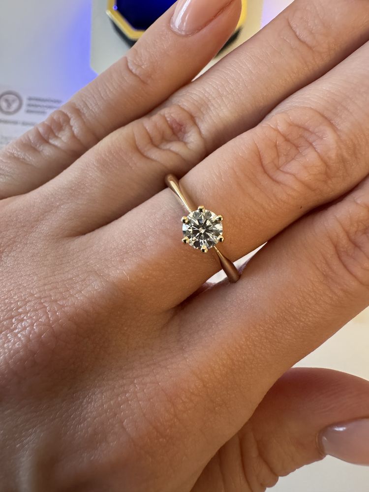 Pierścionek z diamentem 0,5 ct VS1 D, z brylantem, certyfikat IGI