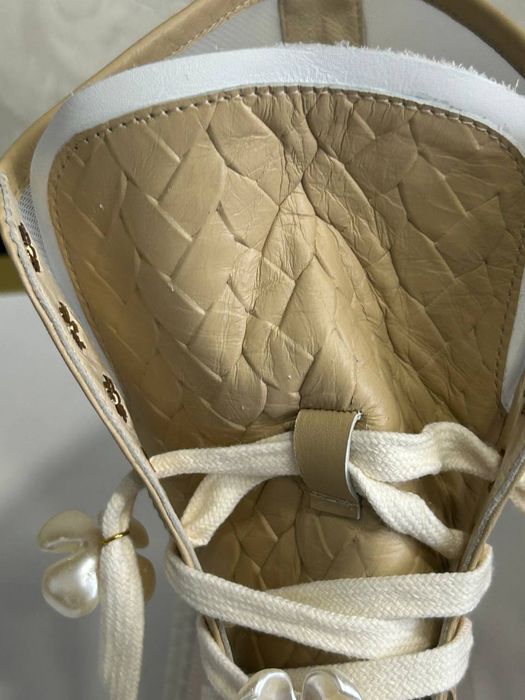 Нові легкі ботінки Helena Soretti. Італія.