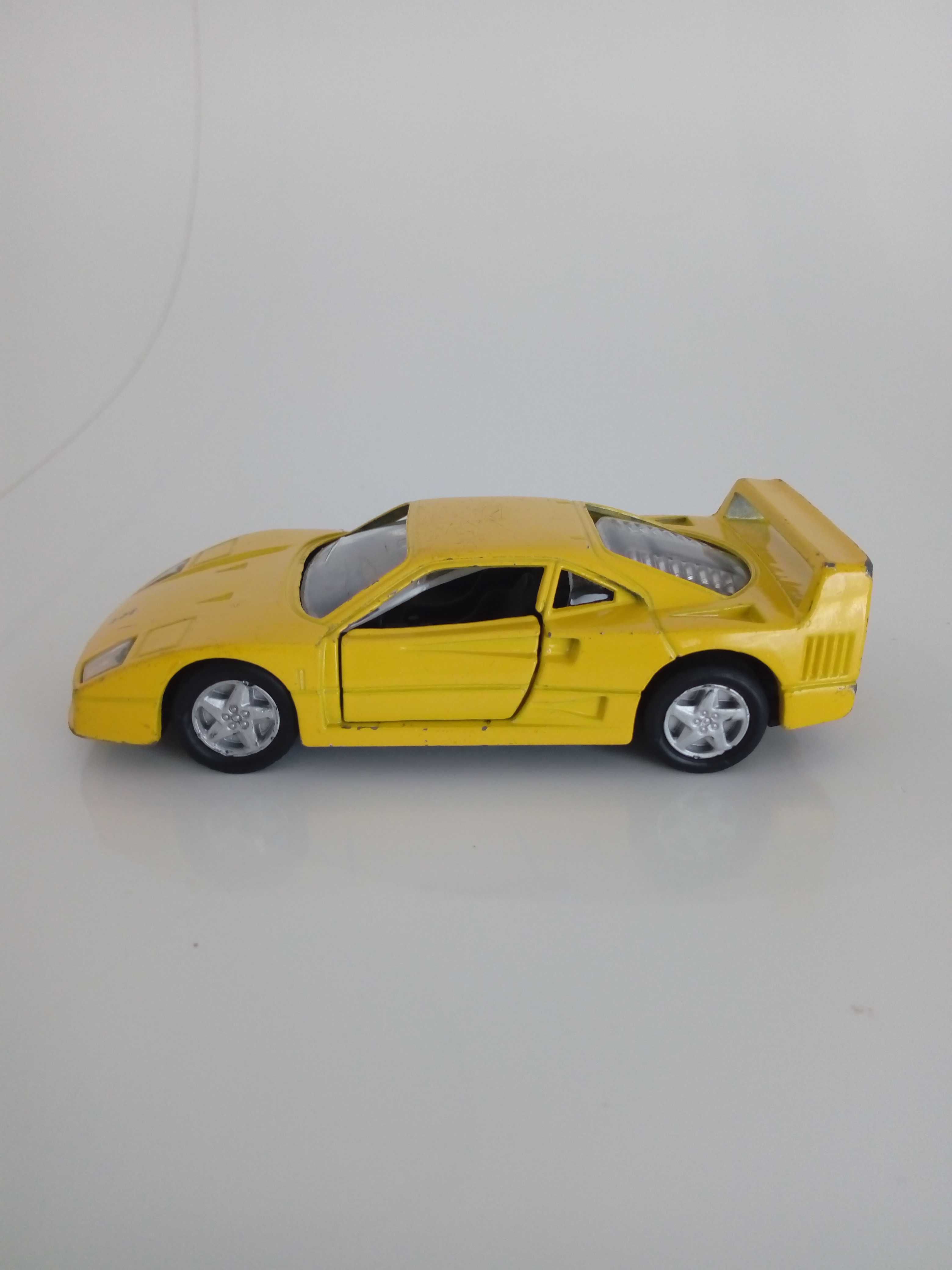 Carros miniatura de coleção - Brincar