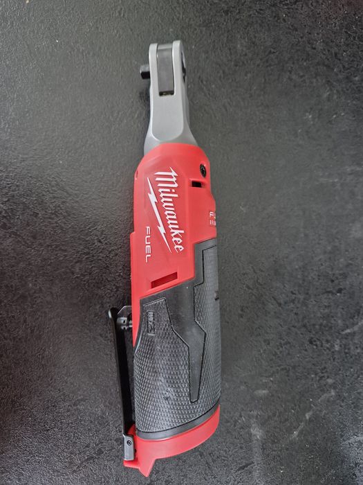 Akumulatorowa Grzechotka wysokoobrotowa MILWAUKEE M12 FHIR14 NOWA