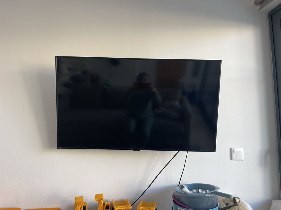 50€ Vendo TV SMART SANSUNG 40” com suporte de parede incluido