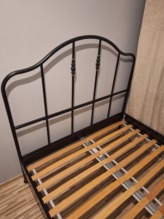 Łóżko metalowe Ikea Sagstua 140x200