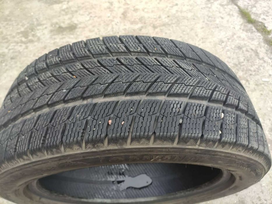 Продам 4 колеса Davanti Wintoura SUV 255/50 R20 103V(зимние).