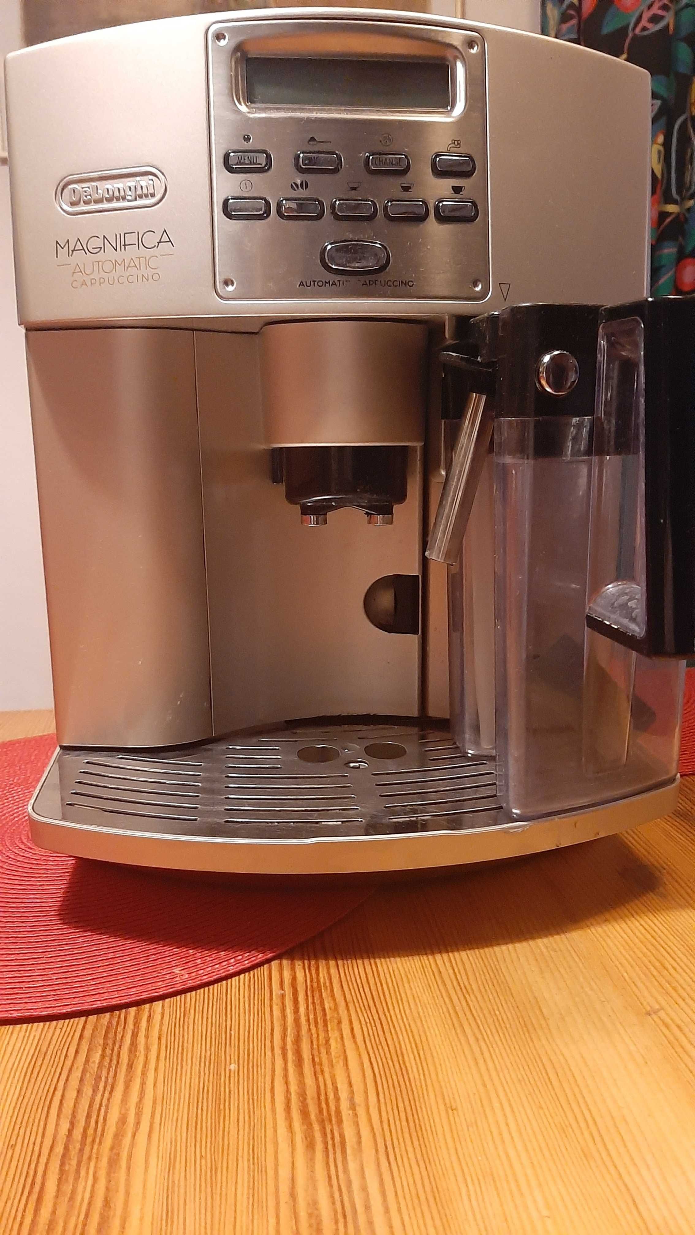 Ekspres DeLonghi Magnifica