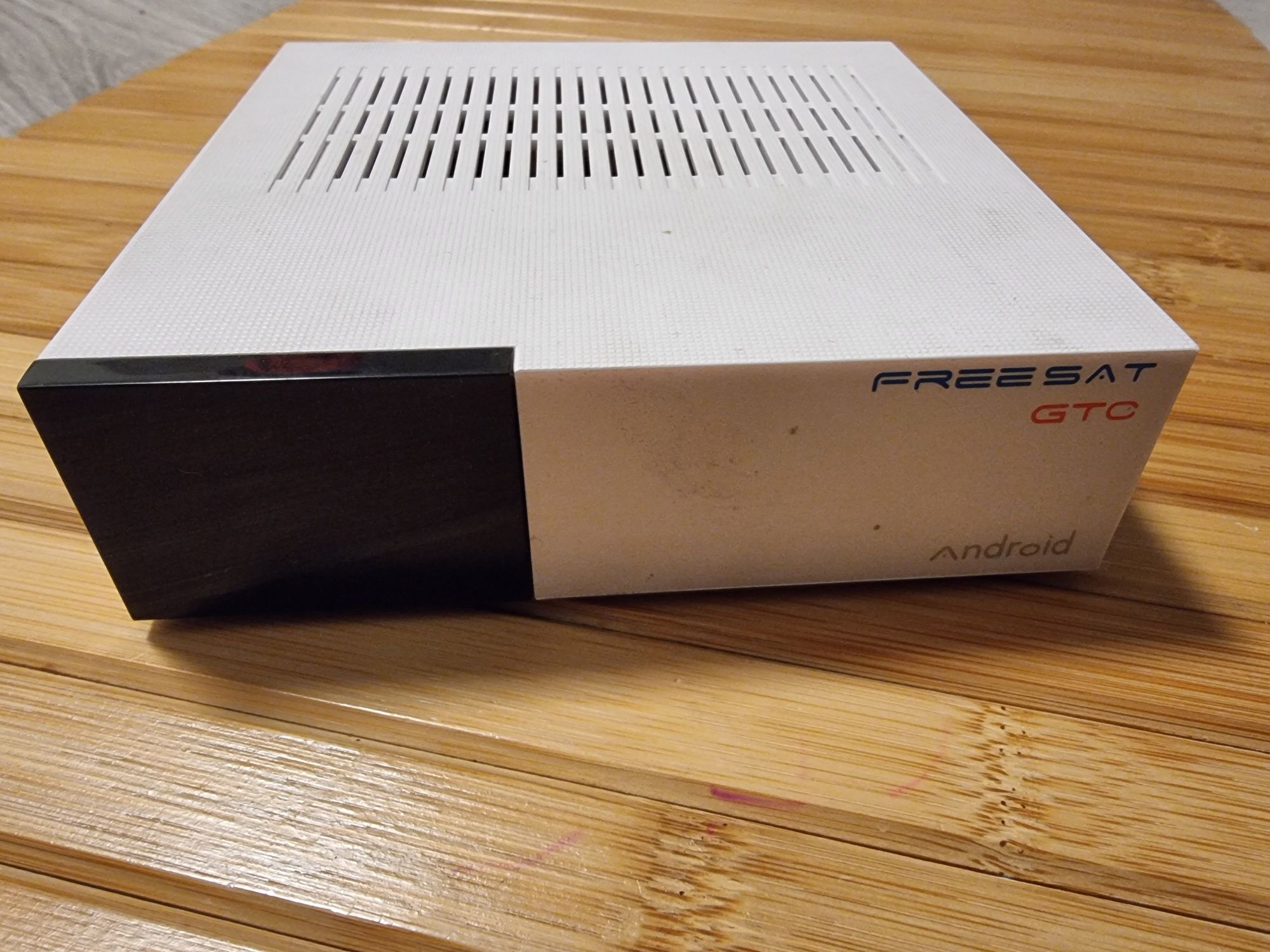 Dekoder 4K Freesat GTC TV/DVBT2 cccam oscam