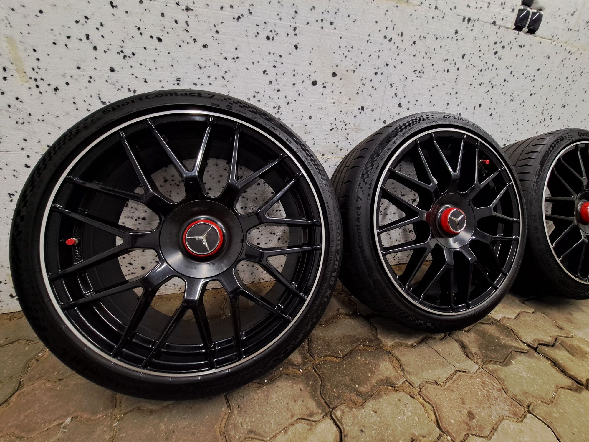 Alufelgi 19 Mercedes AMG 5x112 ET45 8,5J Opony Lato Continental 225 40
