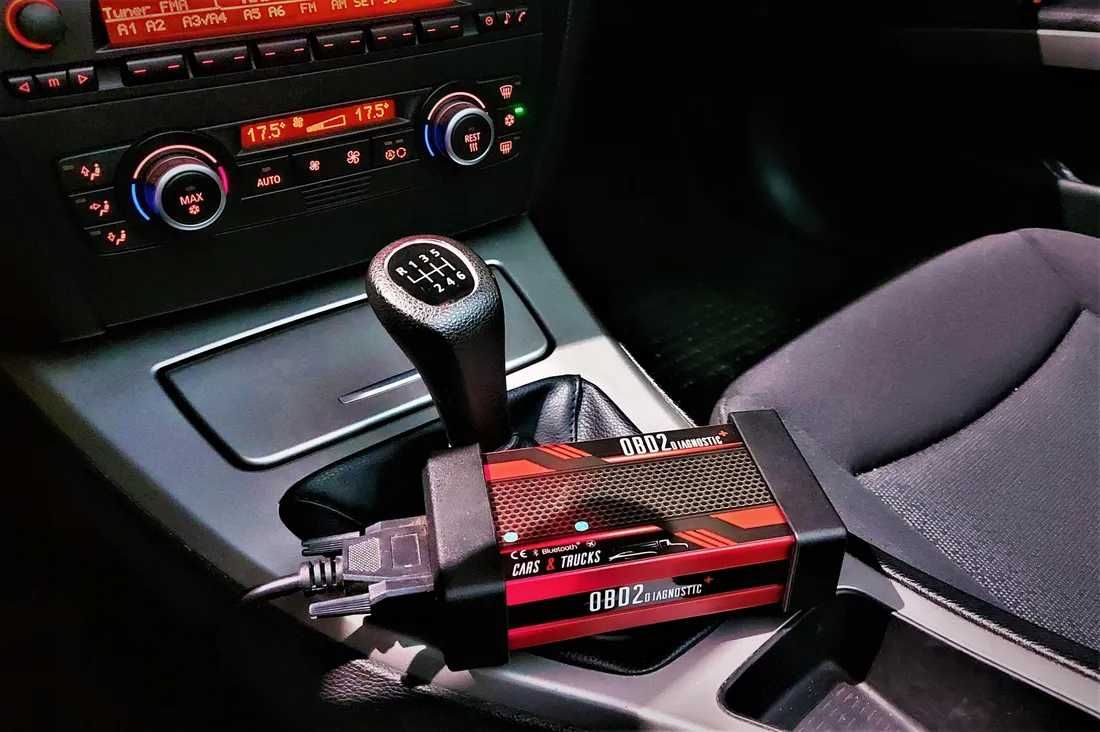 Tester Interfejs Skaner Komputer Diagnostyczny OBD2 DIAGCOM PRO +
