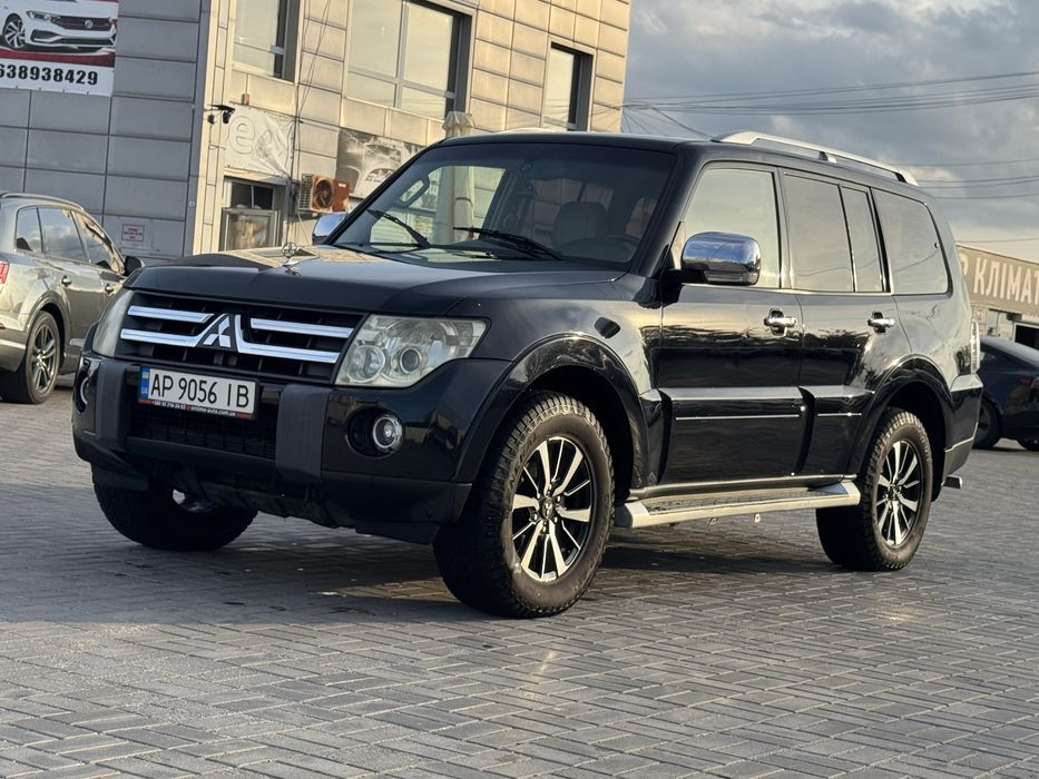 Mitsubishi Pajero Wagon 2007г 3.0 газ автомат 4х4