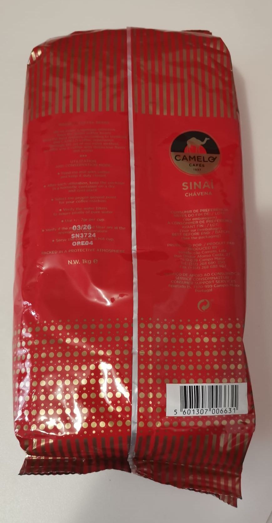 Pacotes de café em grão