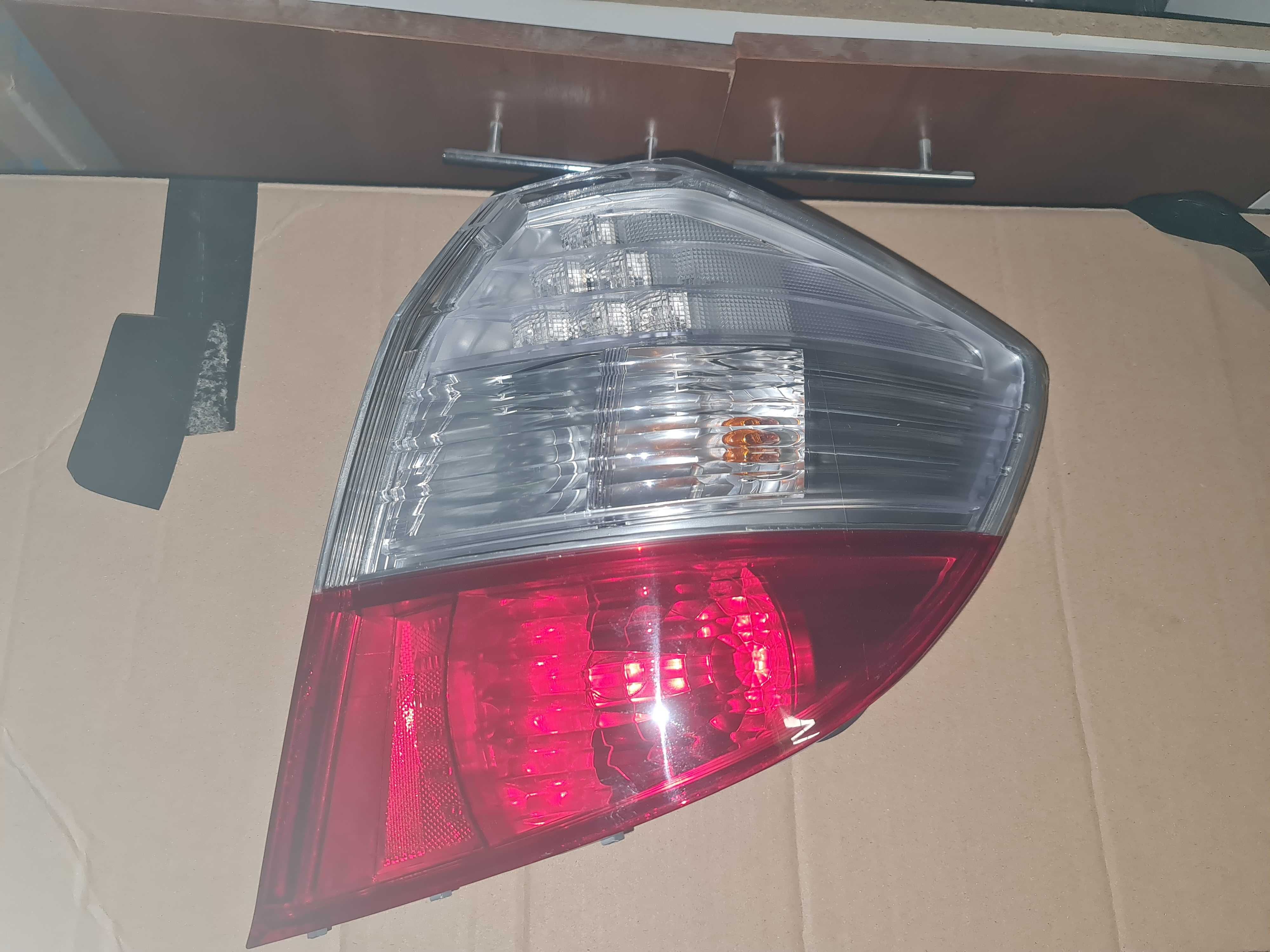 Honda Jazz 08-11 lampa tylna prawa NOWA