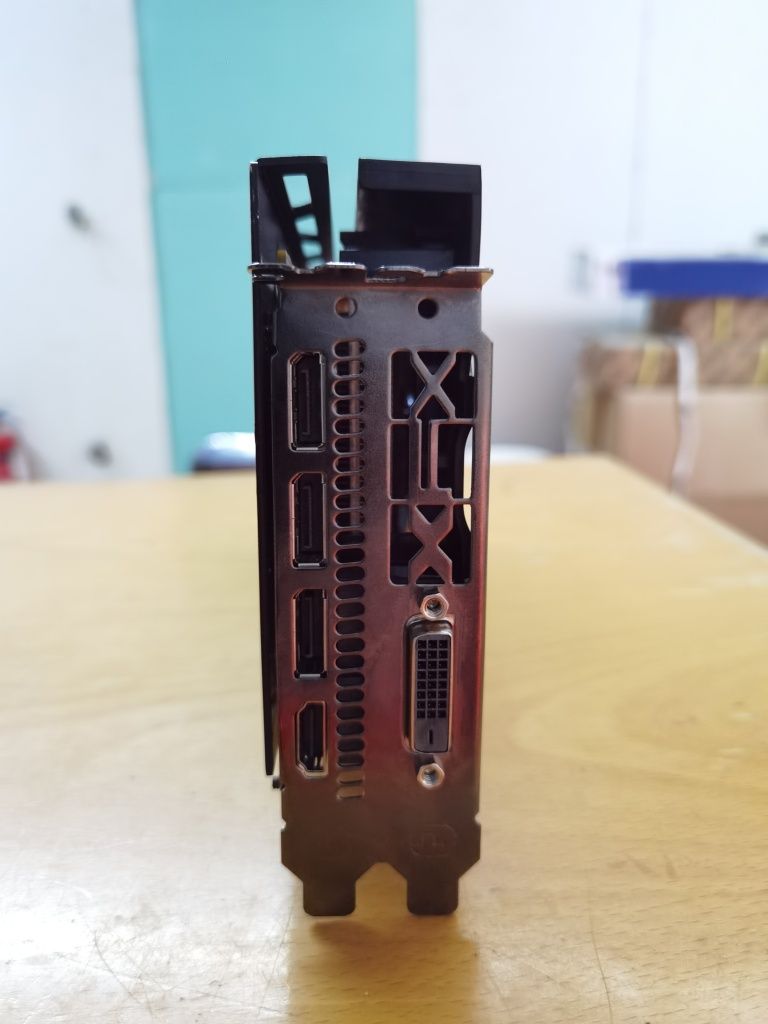 AMD Radeon™ RX XFX 580 GTS XXX Edition 8GB