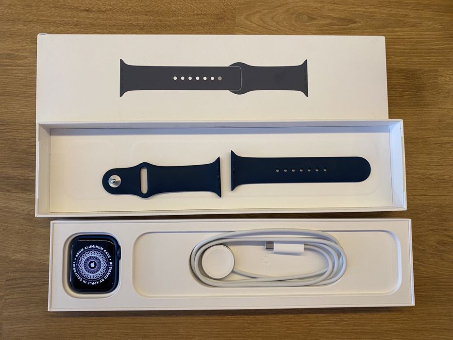 NOWY ZESTAW Apple Watch 7 gps wifi + sport Band opaska