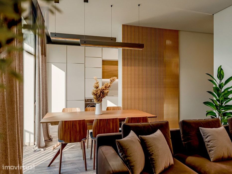 Apartamento T2 com 2ªs Suites no Laranjeiro - Almada