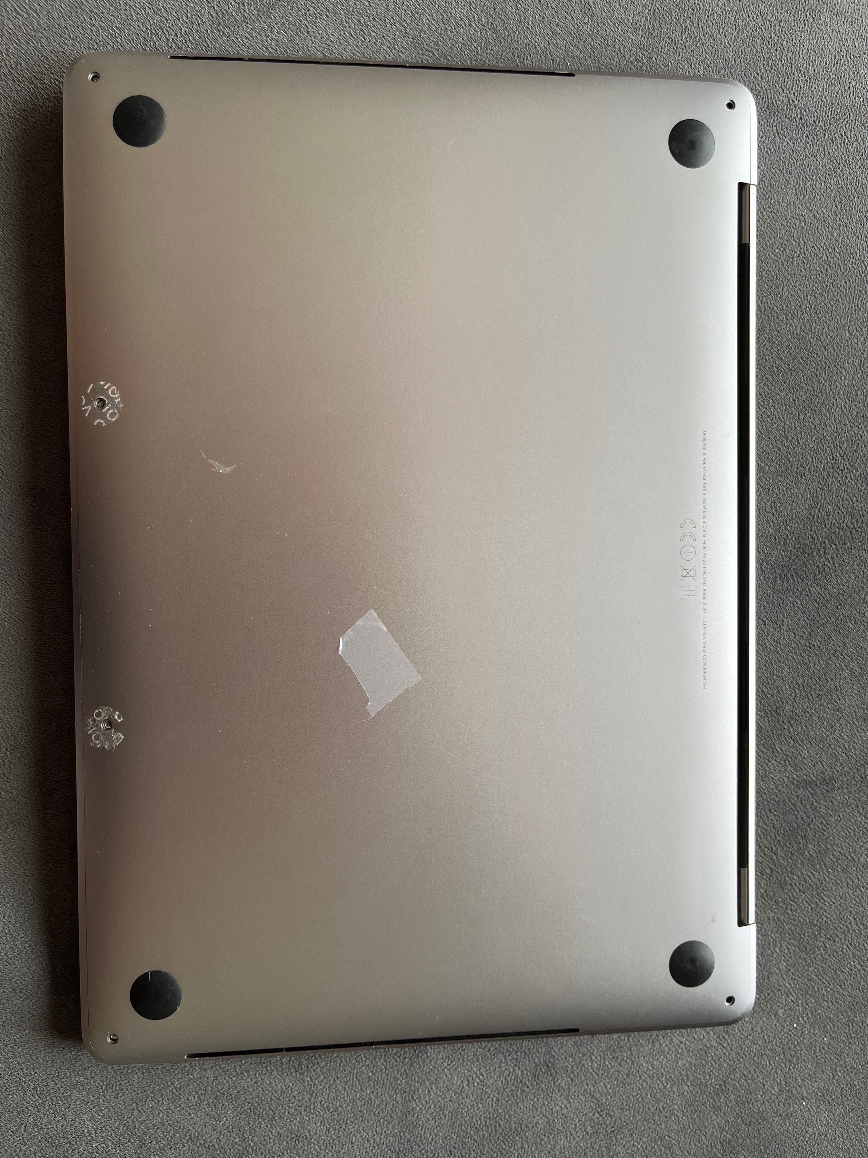 Mac Book PRO 13”  / zepsuta taśma sygnałowa