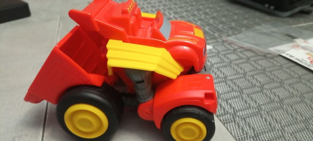 Blaze Megamaszyna transformujący robot auto Fischer price