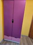 Ubraniowa szafa violet