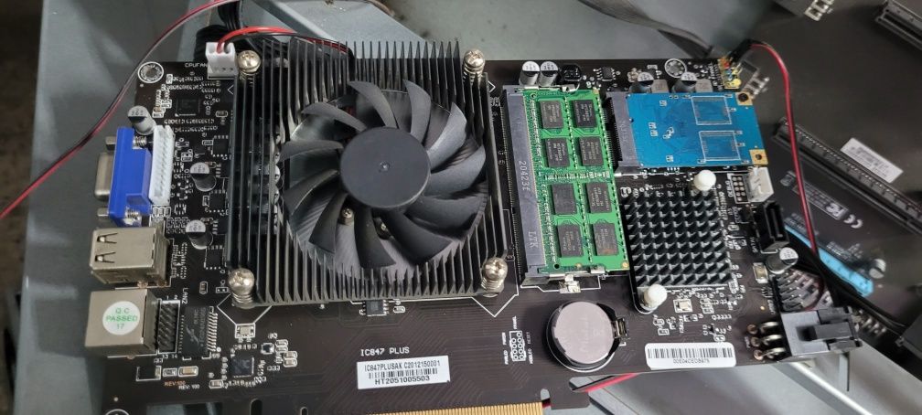 Koparka bez GPU płyta, CPU, SSD. RAM