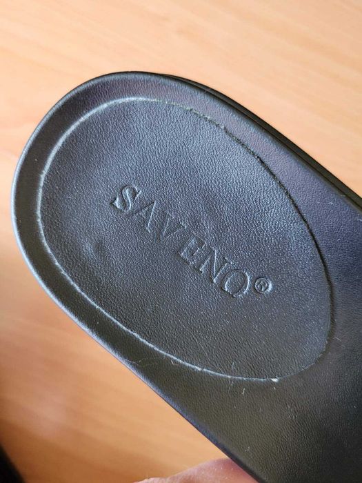 Шльопанці турецького виробництва