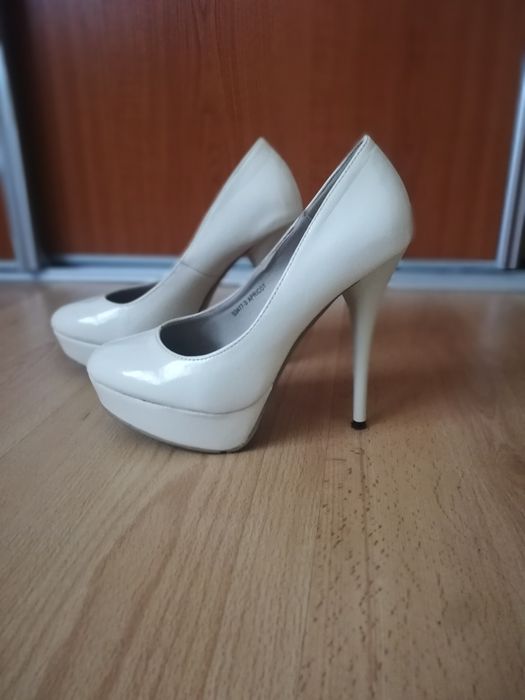 Beżowe cieliste szpilki Deezee Ideal 37