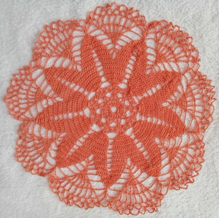 Serwetki wykonane na szydełku - 2 sztuki