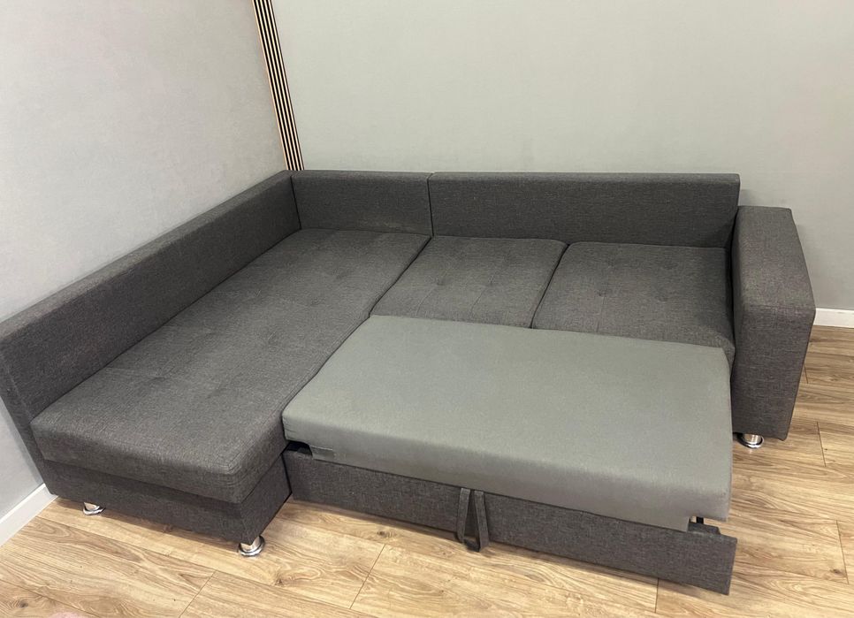 Duży narożnik szary pikowany rozkadany z pojemnikiem na pościel